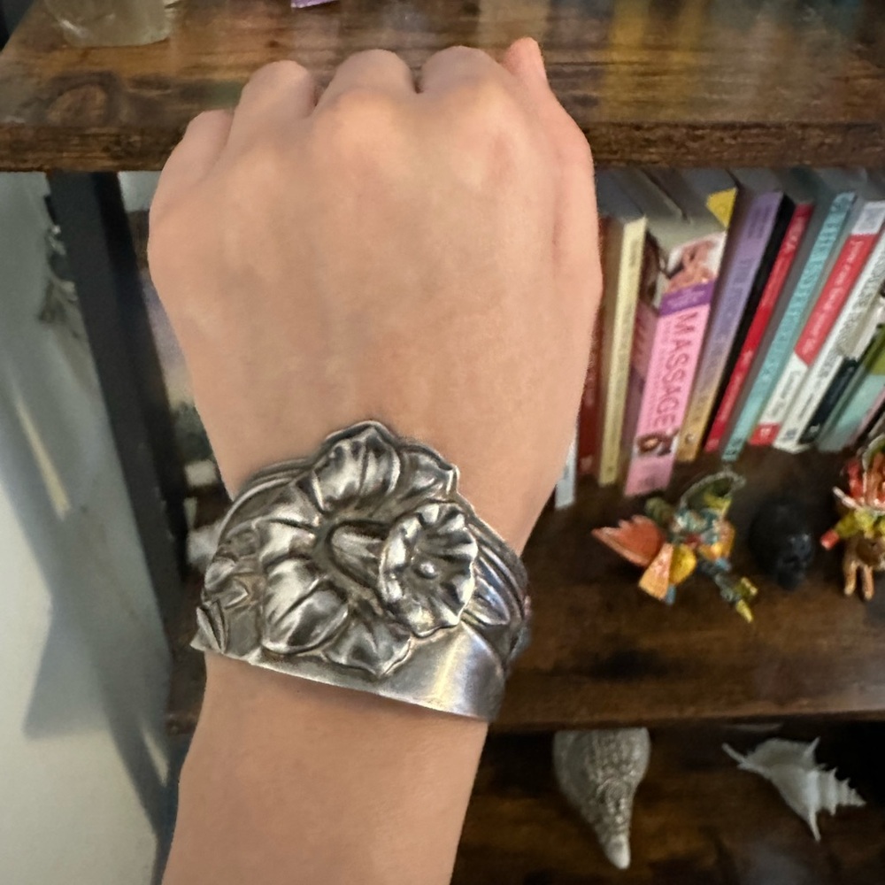 Unique Vintage Floral Cuff Bracelet, boho, hippie, southwestern, taxco - Picture 2 of 3